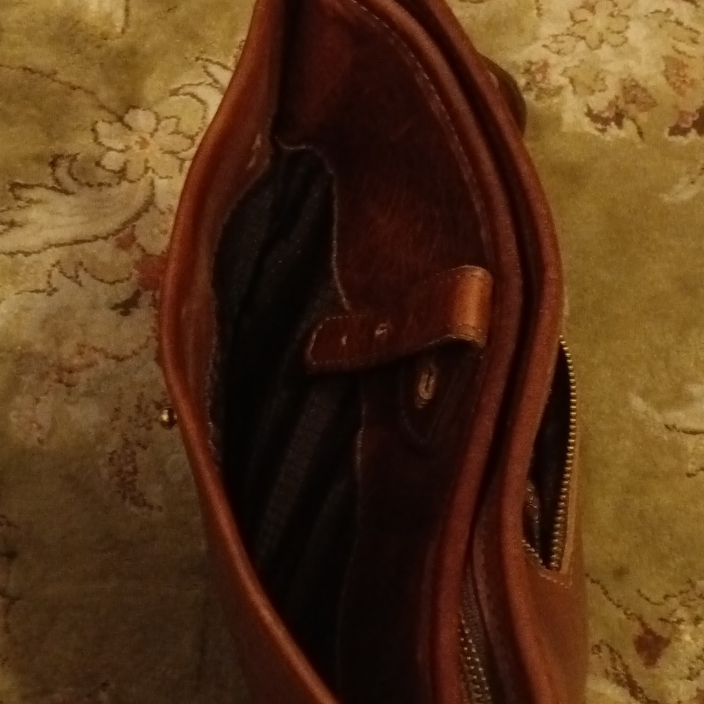 Crossbody bag - Picture 7 of 9